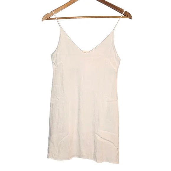Elegant Cream Slip Dress - Picture 1 of 2
